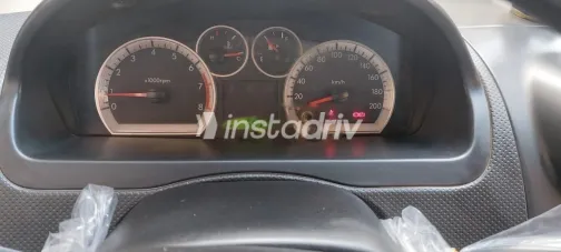 شيفروليه افيو 2016 أحمر غامق مستعملة للبيع - 10