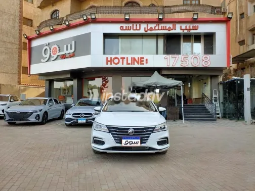 MG 5 2025 White Used for Sale - 1