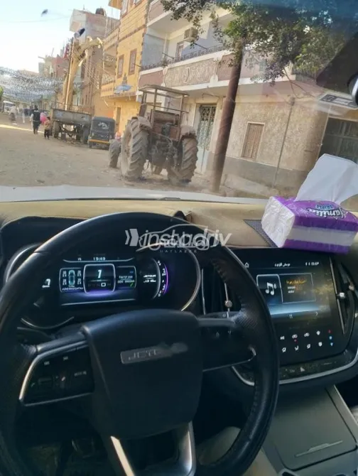 Jetour X70 2024 White Used for Sale - 2