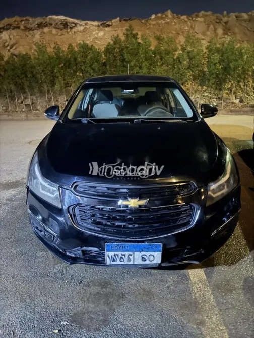 Chevrolet Cruze 2016 White Used for Sale - 2