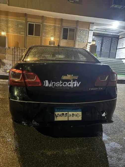 Chevrolet Cruze 2016 White Used for Sale - 4