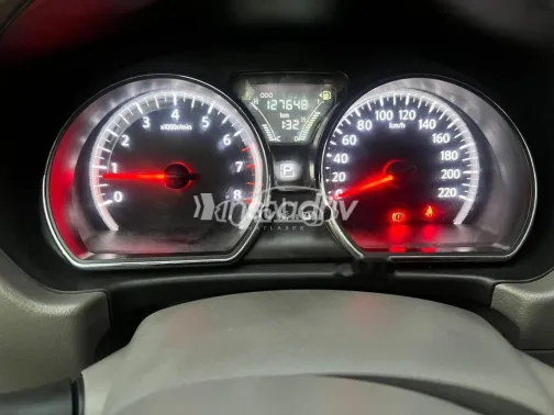 نيسان صنى 2020 أبيض مستعملة للبيع - 4