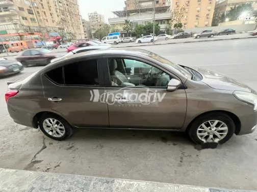 نيسان صنى 2020 أبيض مستعملة للبيع - 7