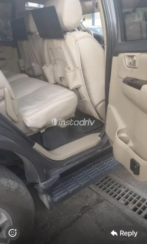 Toyota Fortuner 2015 Gray Used for Sale - 5