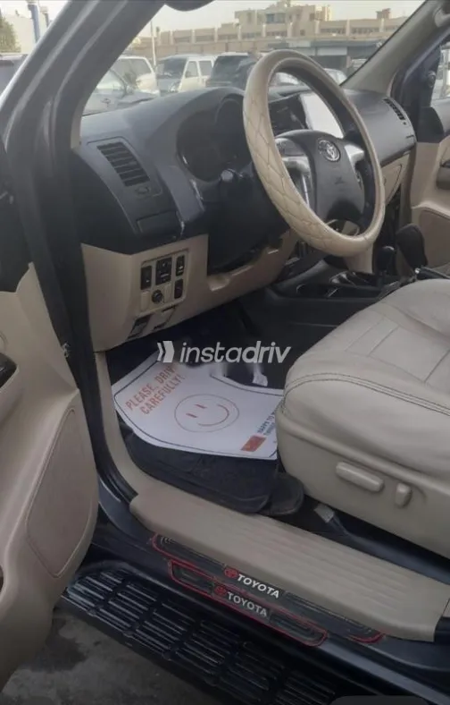 Toyota Fortuner 2015 Gray Used for Sale - 8