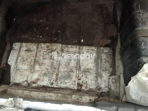 لادا 2107 2009 أبيض مستعملة للبيع - 5