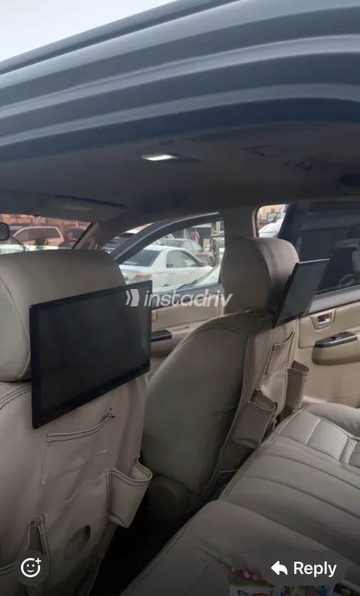 Toyota Fortuner 2015 White Used for Sale - 2