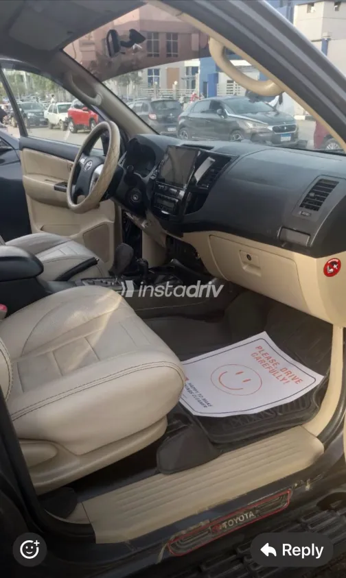 Toyota Fortuner 2015 White Used for Sale - 8