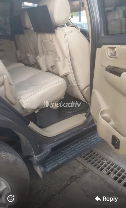 Toyota Fortuner 2015 White Used for Sale - 9