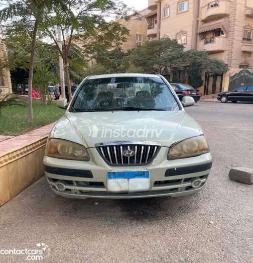 هيونداي إلنترا 2005 أبيض مستعملة للبيع - 2