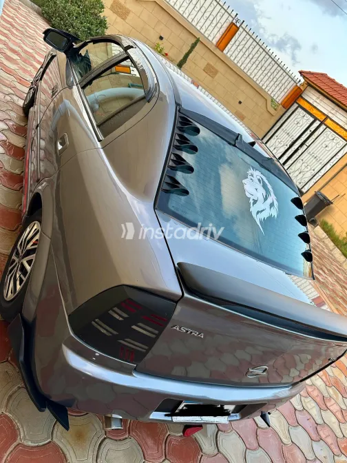 Opel Astra 2007 White Used for Sale - 5