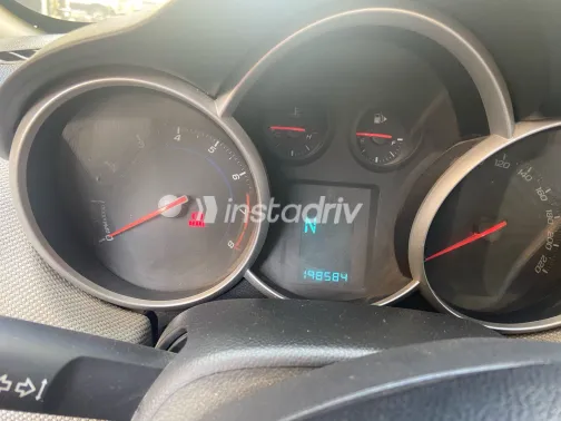 شيفروليه كروز 2014 أبيض مستعملة للبيع - 2