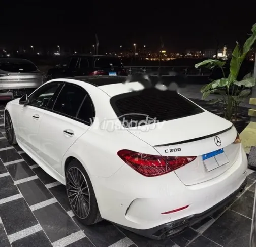 مرسيدس C 200 2024 أبيض مستعملة للبيع - 8