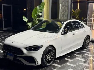 مرسيدس C 200 2024 أبيض مستعملة للبيع