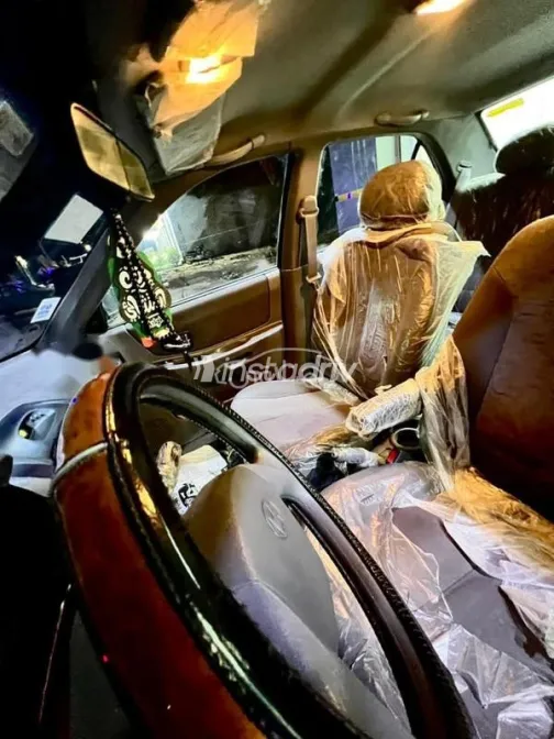 Hyundai Verna 2013 Black Used for Sale - 4