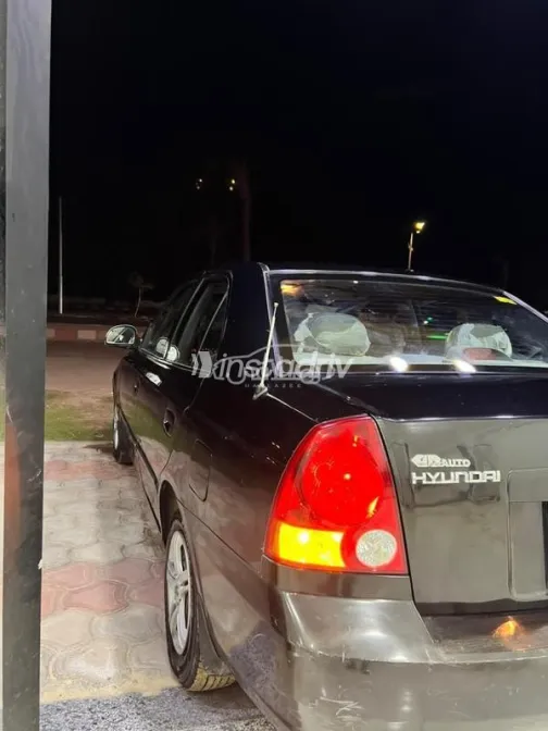 Hyundai Verna 2013 Black Used for Sale - 6