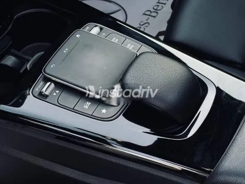 مرسيدس A 200 2021 أسود مستعملة للبيع - 5