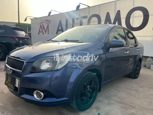 شيفروليه افيو 2020 أزرق غامق مستعملة للبيع - 2