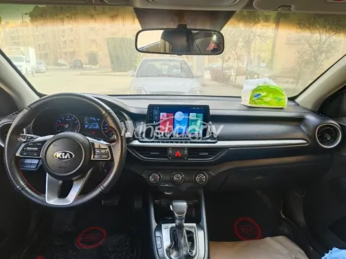 كيا سيراتو 2019 بترولي مستعملة للبيع - 8
