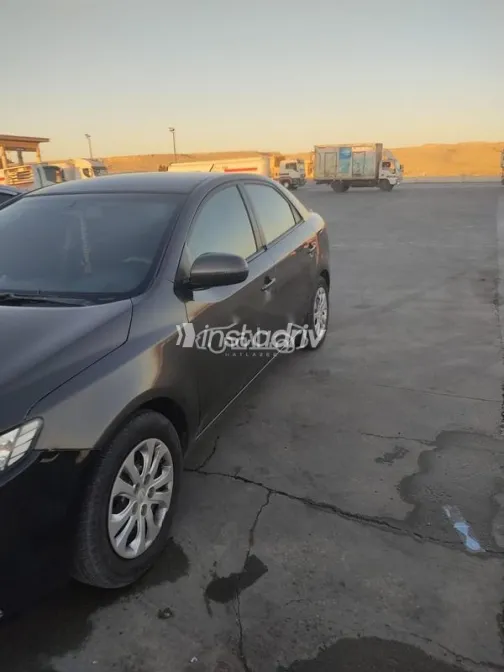 كيا سيراتو 2019 بترولي مستعملة للبيع - 9