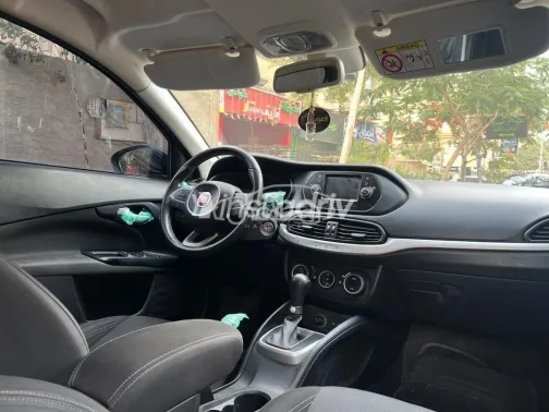 فيات تيبو 2020 أبيض مستعملة للبيع - 1