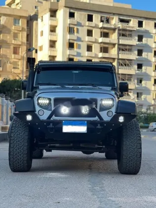 جيب رانجلر 2013 فضي مستعملة للبيع