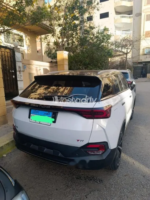 Bestune T77 Pro 2021 White Used for Sale - 2