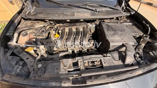 Renault Rainbow 2010 White Used for Sale - 2