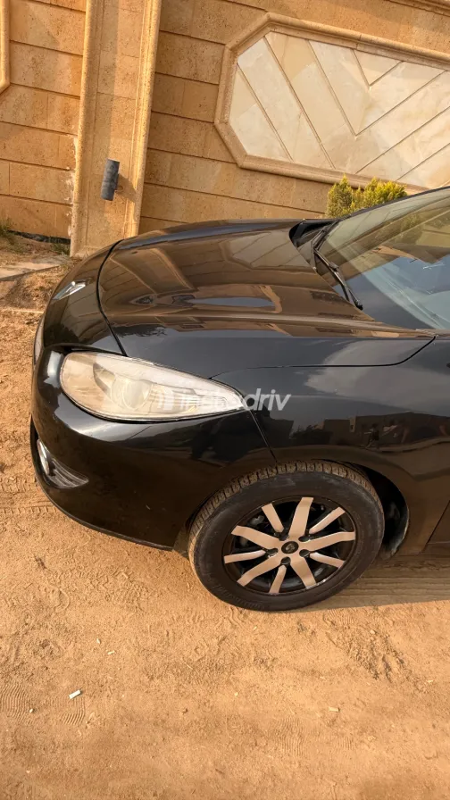 Renault Rainbow 2010 White Used for Sale - 8