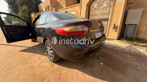 Renault Rainbow 2010 White Used for Sale - 10