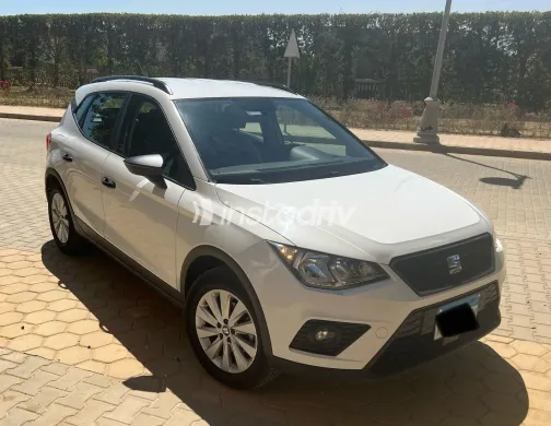 سيات ارونا 2021 أبيض مستعملة للبيع - 7