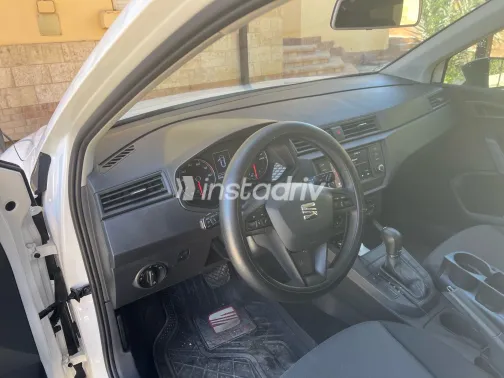 سيات ارونا 2021 أبيض مستعملة للبيع - 10