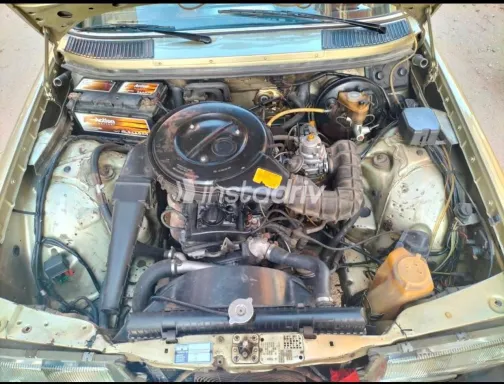 مرسيدس E 200 1982 أبيض مستعملة للبيع - 6