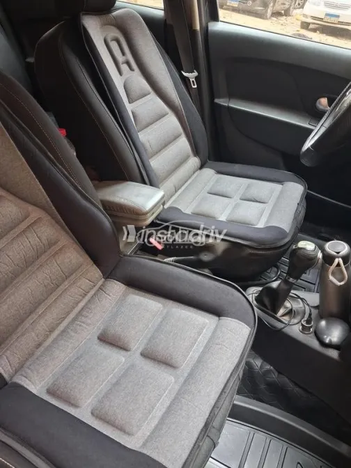 رينو لوجان 2019 أبيض مستعملة للبيع - 4