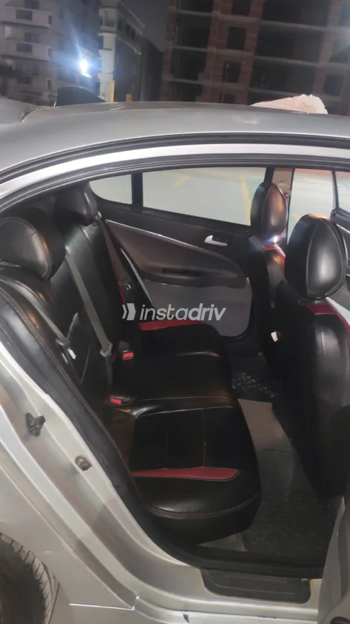 بروتون بيرسونا 2013 أبيض مستعملة للبيع - 5