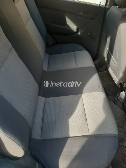 شيفروليه افيو 2009 أبيض مستعملة للبيع - 4