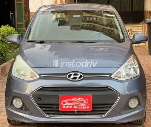 Hyundai Grand i10 2016 Dark Blue Used for Sale - 1