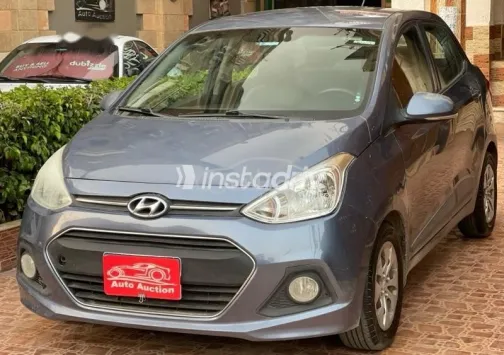 Hyundai Grand i10 2016 Dark Blue Used for Sale - 3