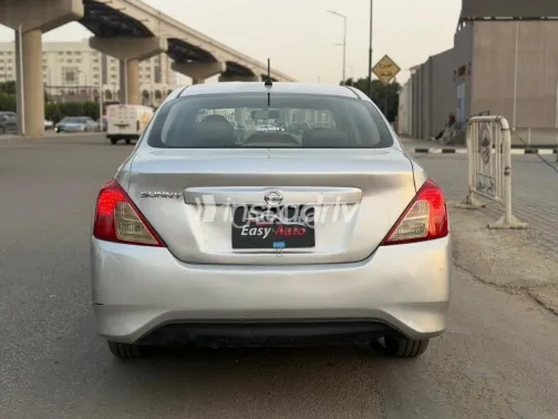 نيسان صنى 2016 فضي مستعملة للبيع - 4