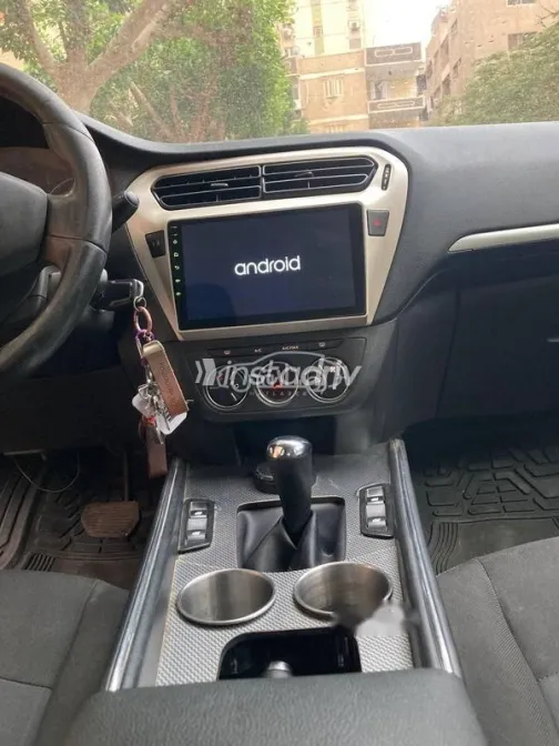 بيجو 301 2016 فضي مستعملة للبيع - 3