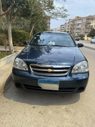 شيفروليه أوبترا 2009 أزرق غامق مستعملة للبيع