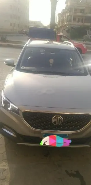 ام جى ZS 2021 فضي مستعملة للبيع