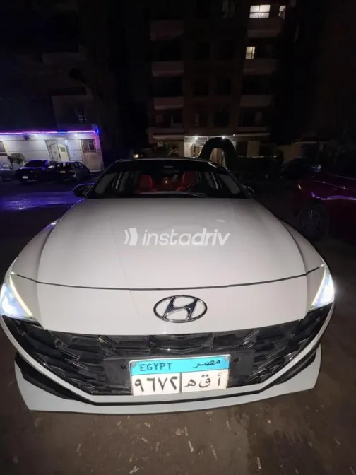 هيونداي إلنترا سى ان 7 2022 أبيض مستعملة للبيع - 6