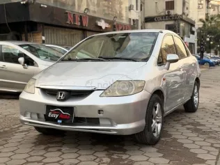 هوندا سيتى 2004 رمادي مستعملة للبيع