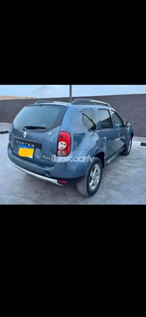 Renault Duster 2012 White Used for Sale - 2