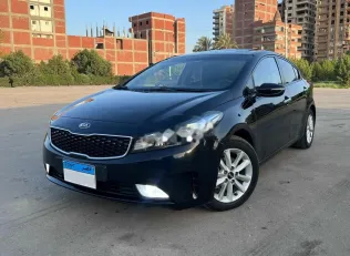 Kia Cerato 2017 White Used for Sale