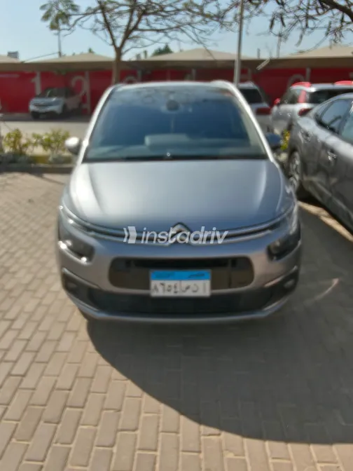 Citroën C4 Grand Picasso 2019 White Used for Sale - 5