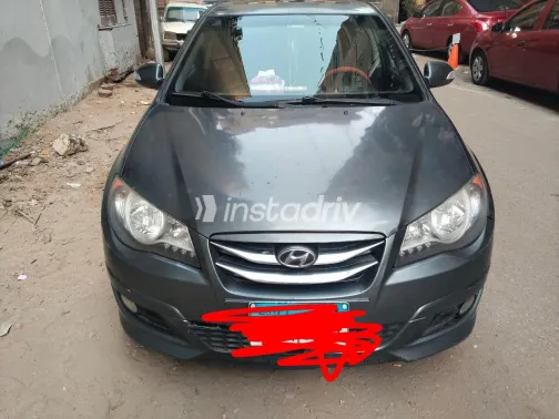 Hyundai Elantra 2017 White Used for Sale - 9