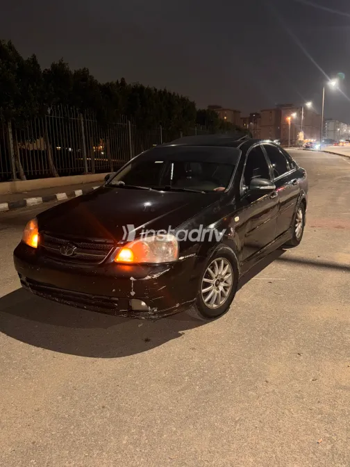 دايو لاستى 2005 أبيض مستعملة للبيع - 3