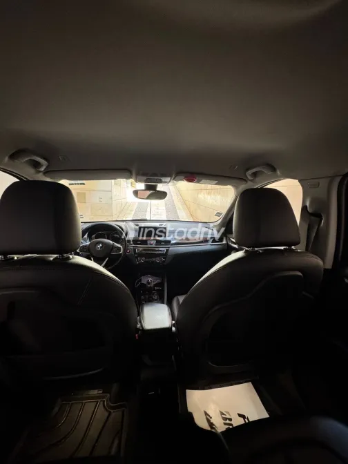 بي ام دبليو X1 2018 أبيض مستعملة للبيع - 3